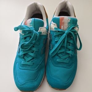 New Balance 574 Classic Sneakers